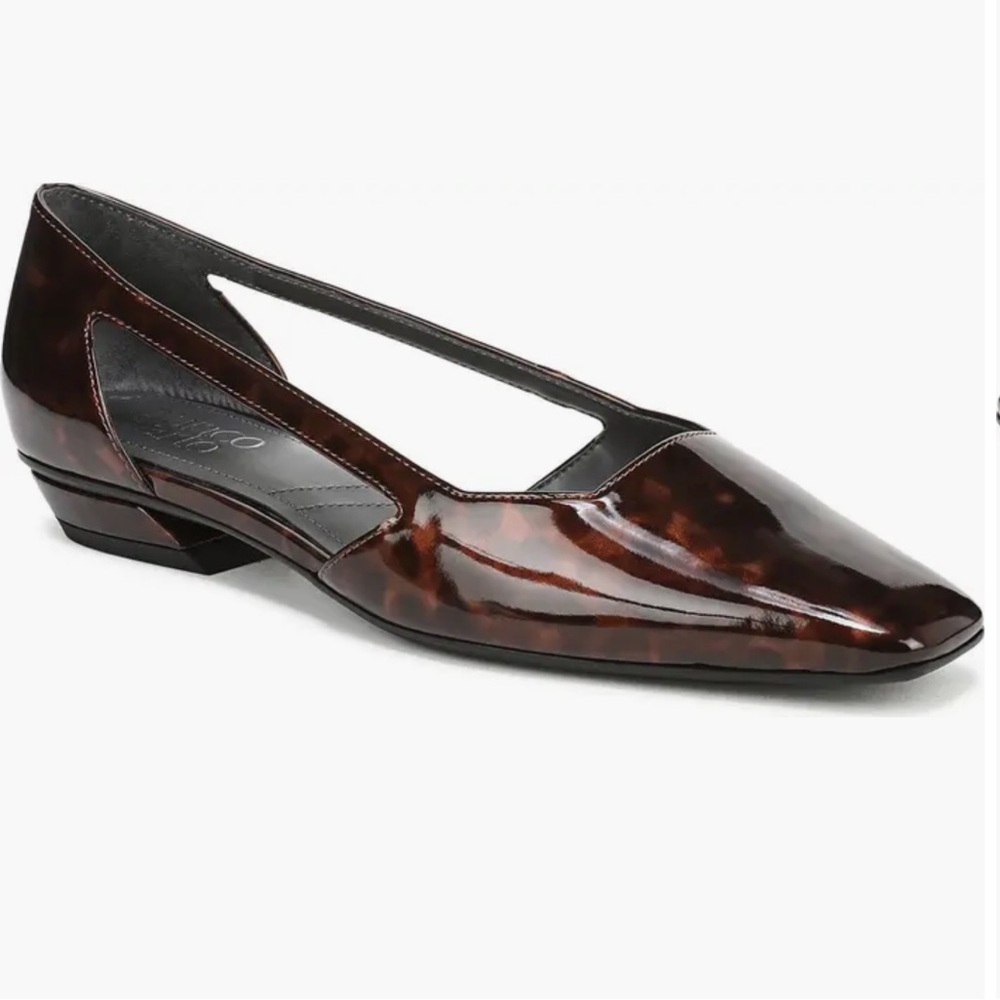 Franco Sarto Denzel Cutout Flat